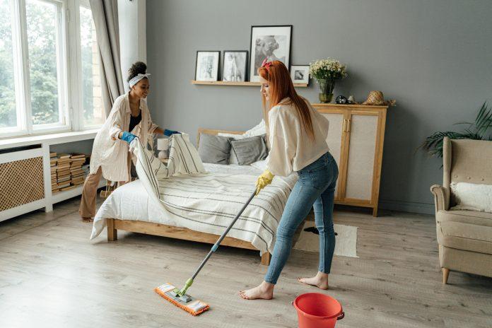 Useful Tips For Keeping Your Bedroom Clean