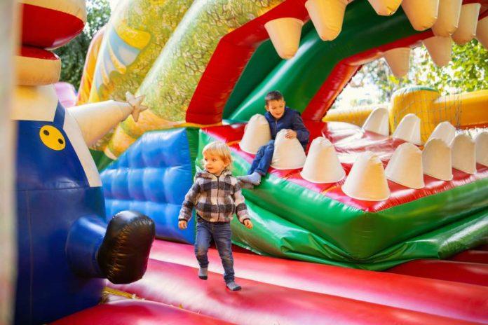 How to Set Up a Safe and Fun Bounce House Party in New Jersey