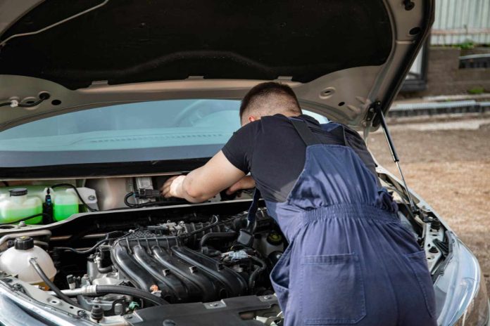 Trustworthy Car Mechanic - ServiceMyCar