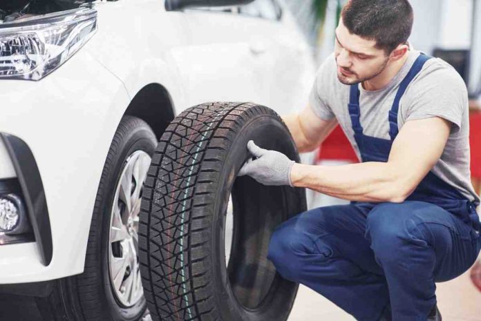 Tyre Change Services Dubai - ServiceMyCar