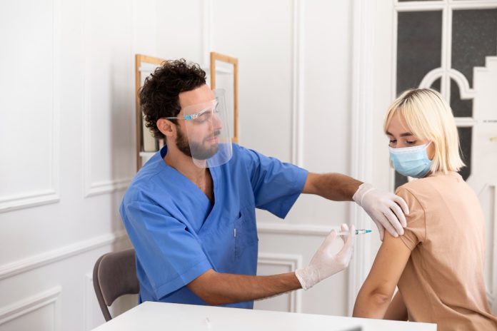 vaccination services winnipeg