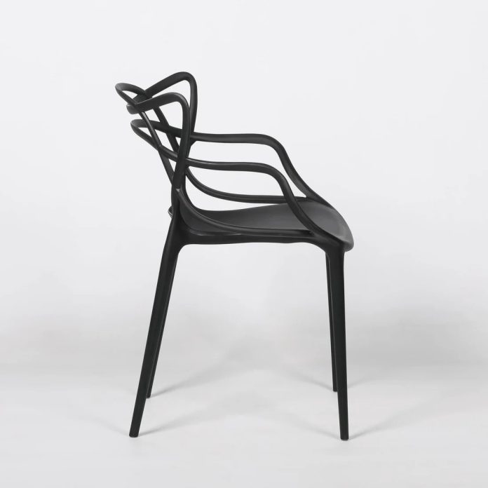 Black masters chair