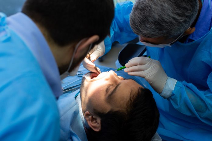 teeth extractions in oshawa